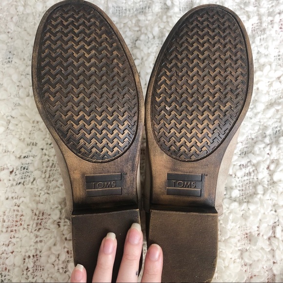 💫HOST PICK💫TOMS NUDE SUEDE AND SHIMMER BOOTIES - Picture 7 of 8